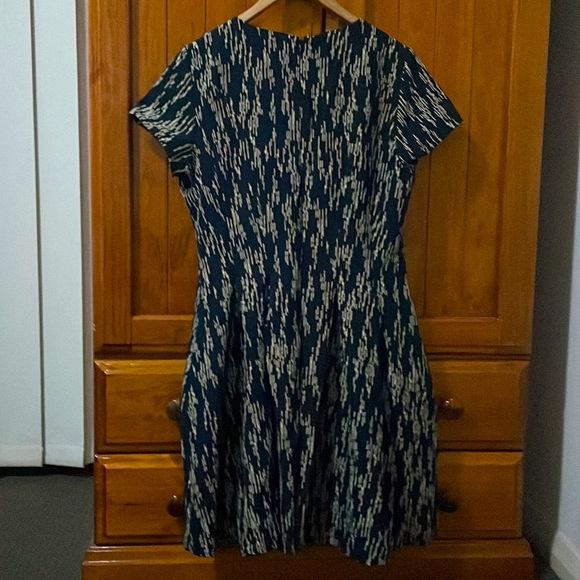 Tokito Dress - Picture 4 of 4